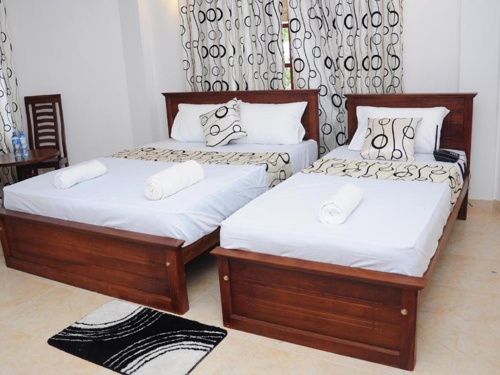 Sihilro Regency Hotel ウダワラウェ エクステリア 写真