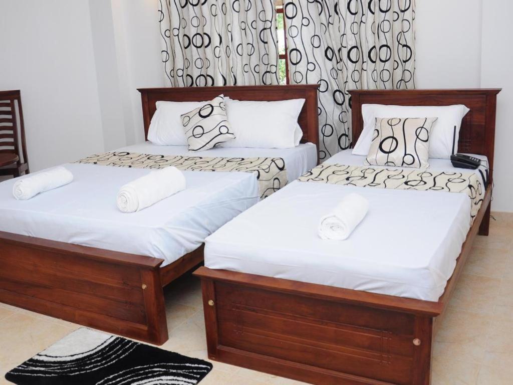 Sihilro Regency Hotel ウダワラウェ エクステリア 写真
