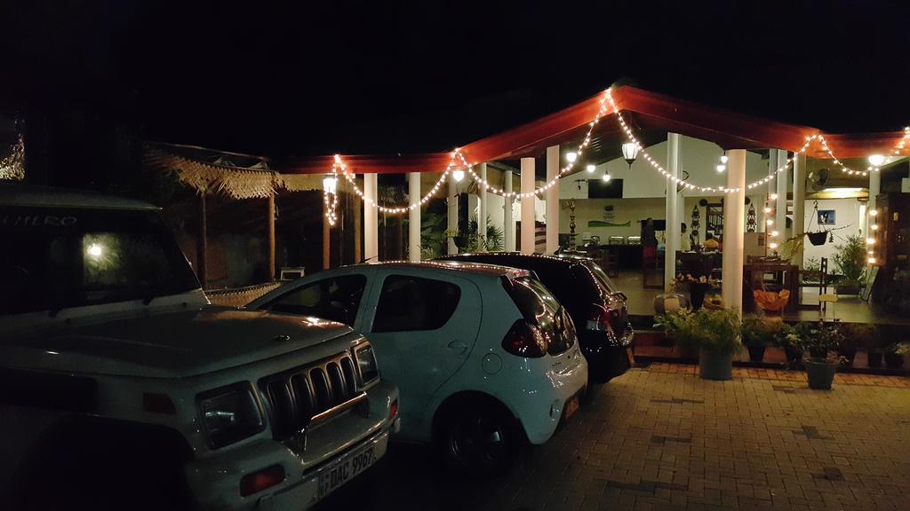 Sihilro Regency Hotel ウダワラウェ エクステリア 写真
