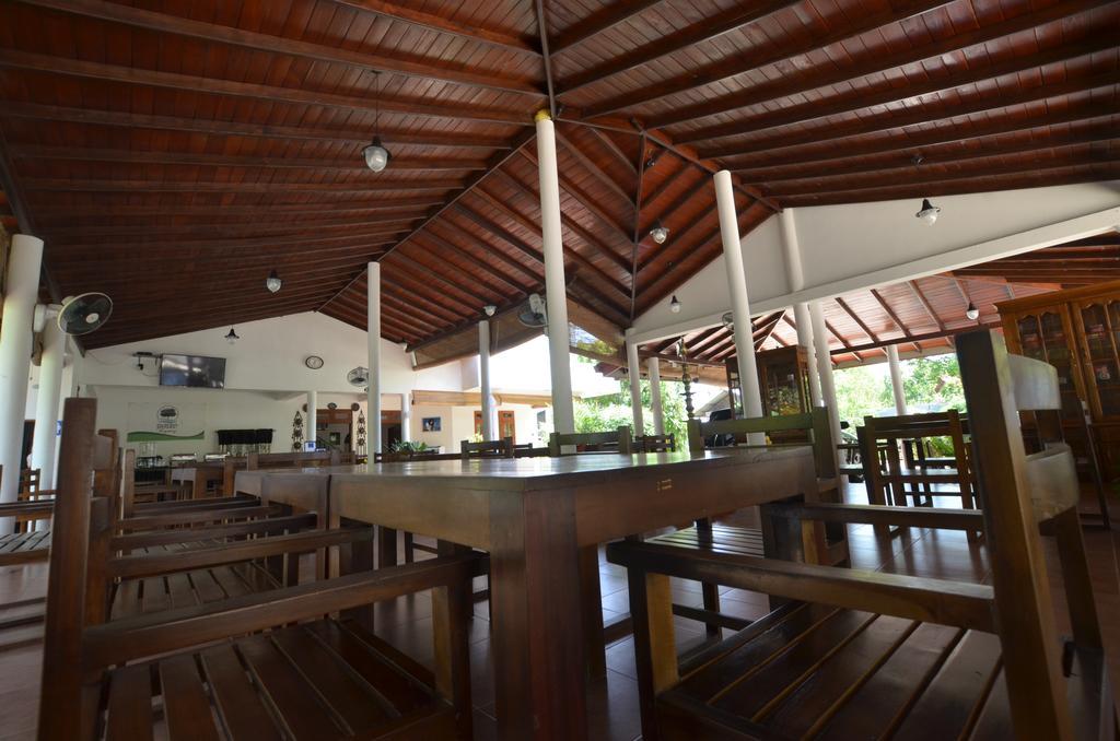 Sihilro Regency Hotel ウダワラウェ エクステリア 写真