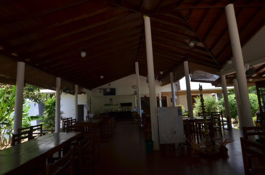 Sihilro Regency Hotel ウダワラウェ エクステリア 写真